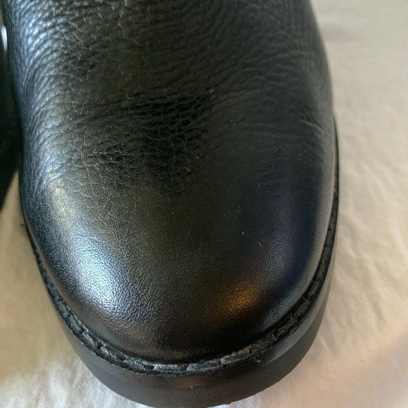 Kate Spade: Black Pebbled Leather Mannie Bow boots- 8.5 - Picture 11 of 16